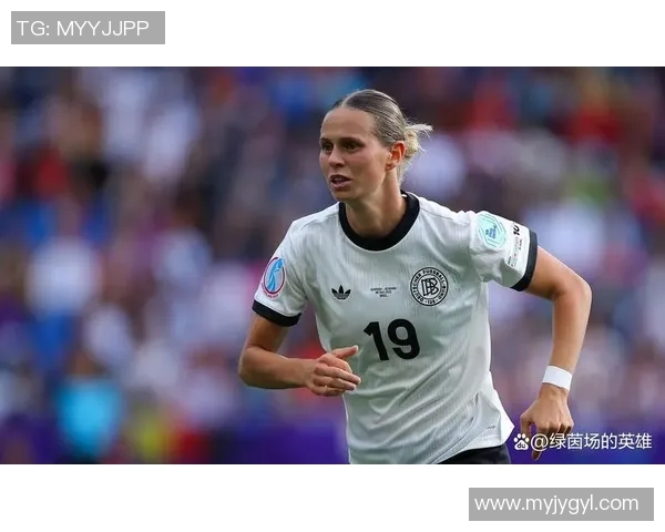 德国女足对阵丹麦女足精彩比分揭晓赛况分析与精彩瞬间回顾