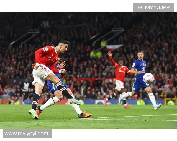 曼联迎战布里斯托城期待强强对决球迷热情高涨